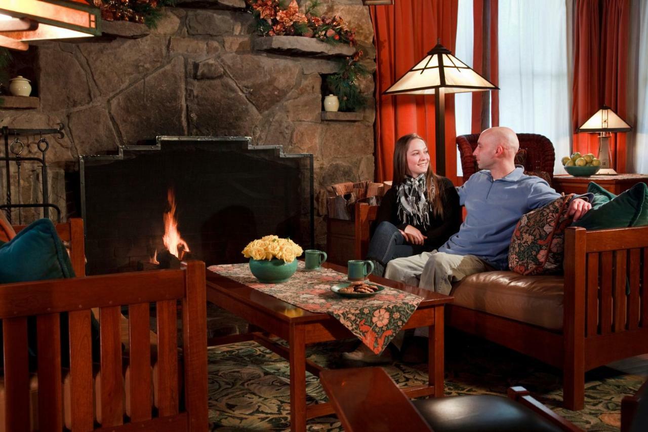 Lake Pointe Inn McHenry Εξωτερικό φωτογραφία