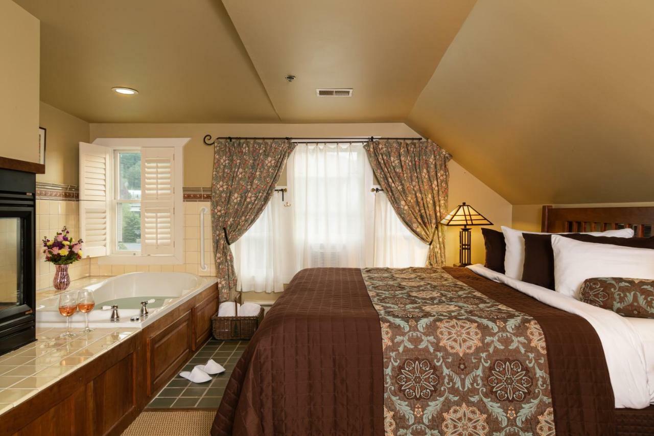 Lake Pointe Inn McHenry Εξωτερικό φωτογραφία
